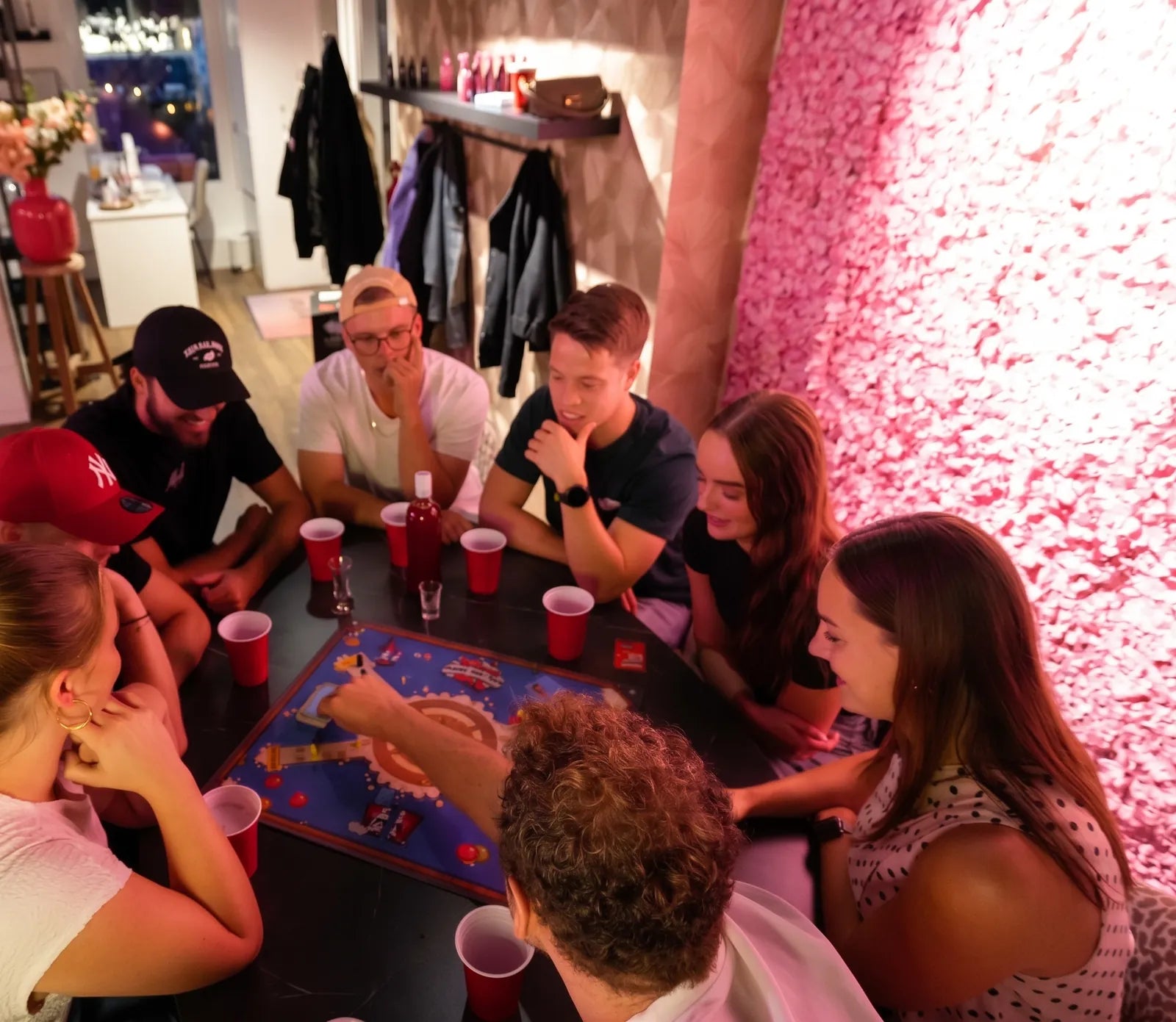 Volle tafel van bovenaf